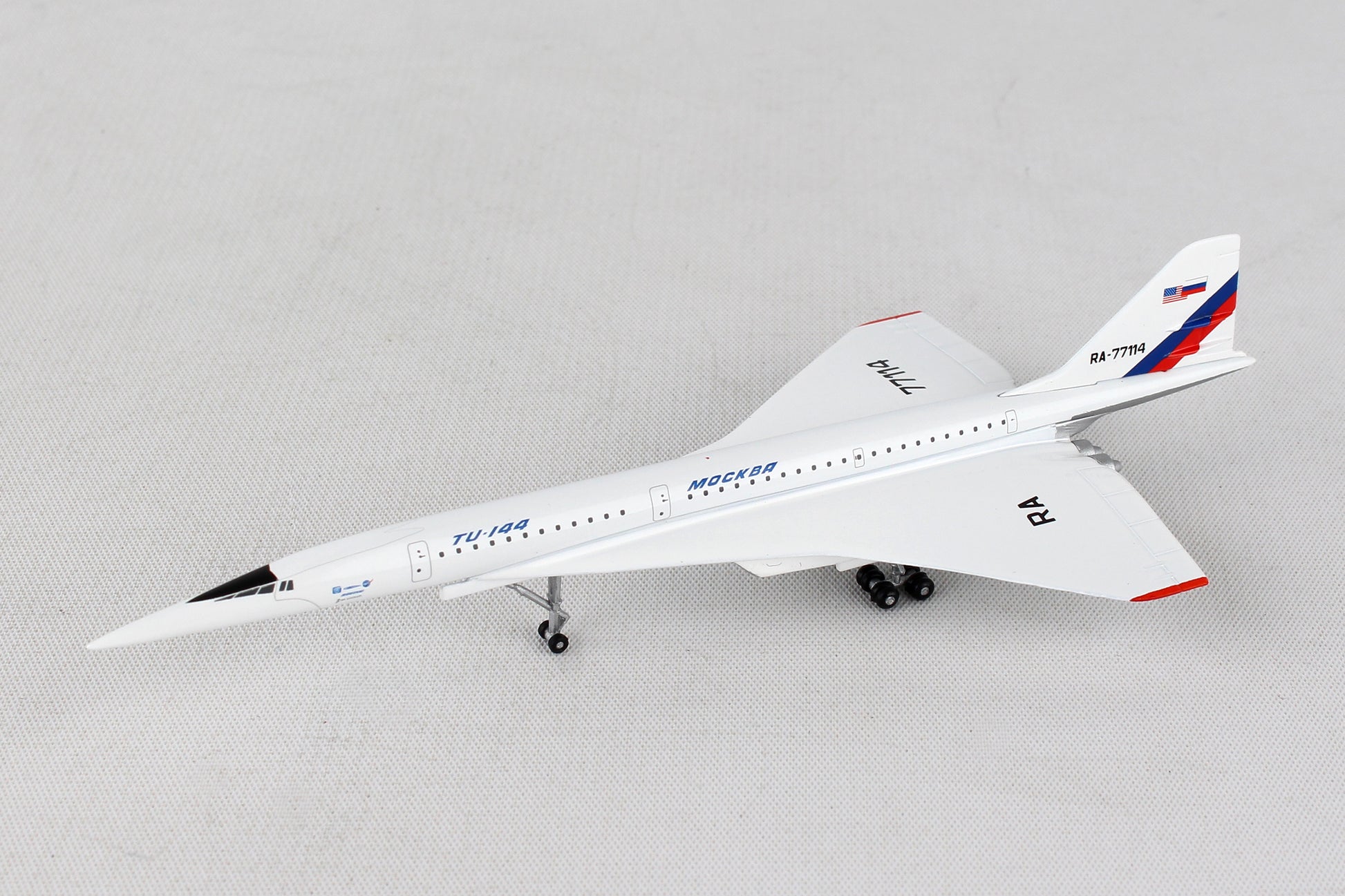 Herpa Wings HE529426 Nasa Tu144L 1/500 Supersonic Flying Laboratory