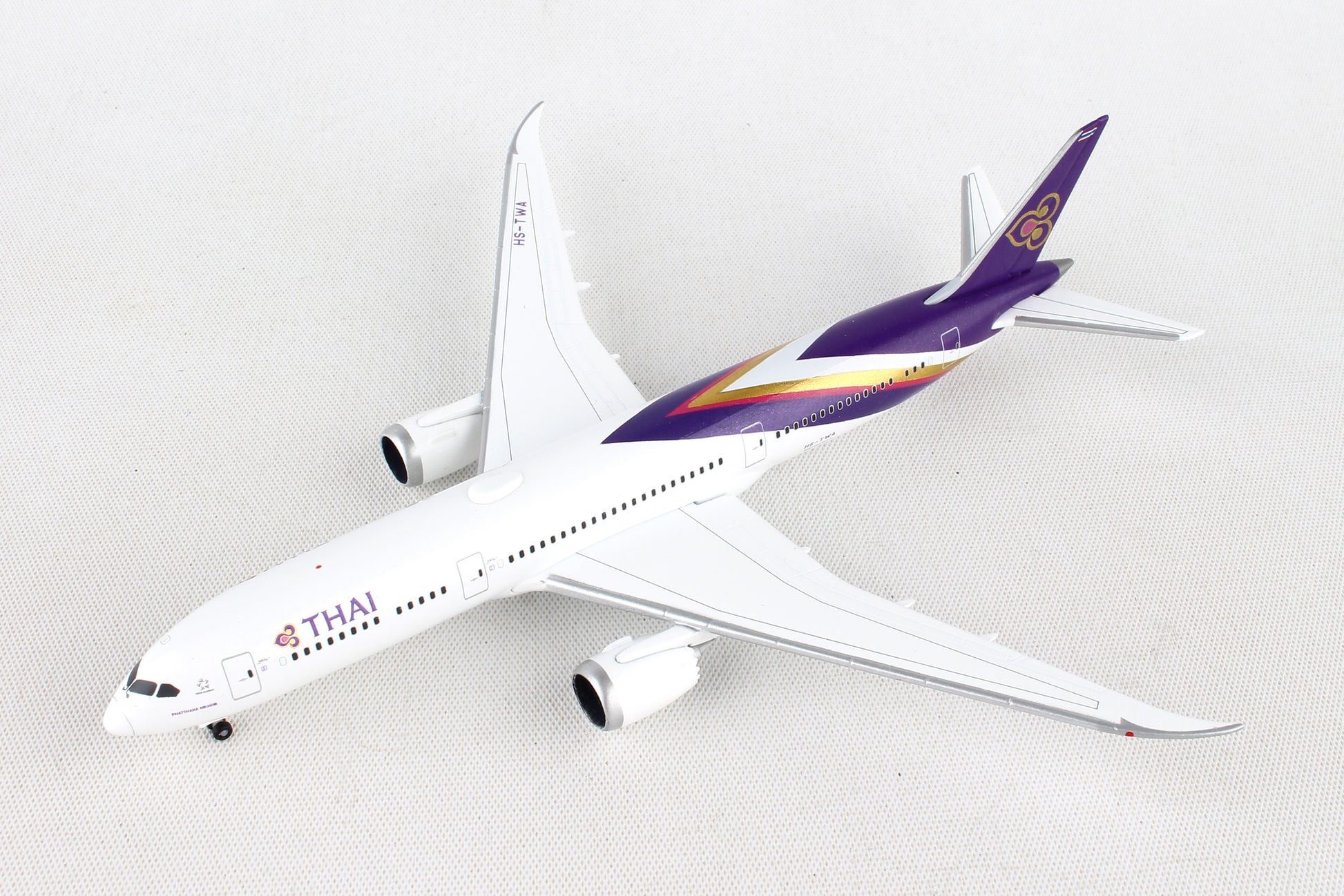 Herpa Wings HE531467 Thai 787-9 1/500
