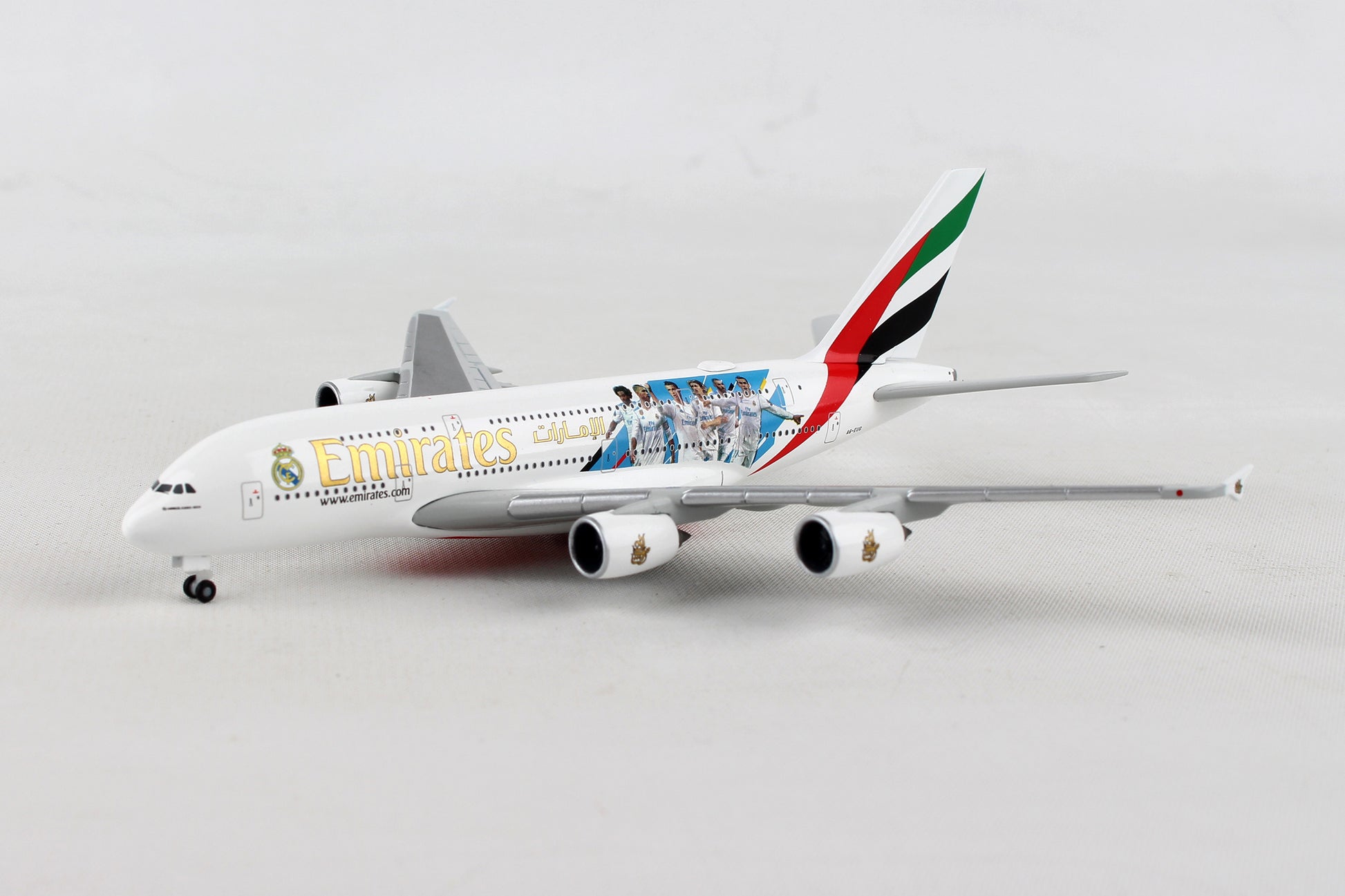 Herpa Wings HE531931 Emirates A380 1/500 Real Madrid 2018