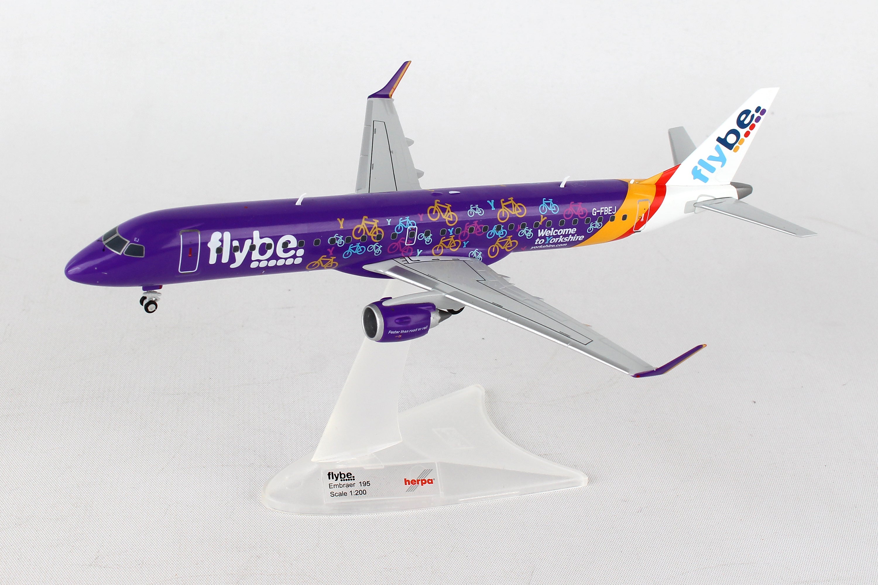 Herpa Wings HE558297 Flybe Erj195 1/200 Welcome To Yorkshire Reg#G-Fbej (**