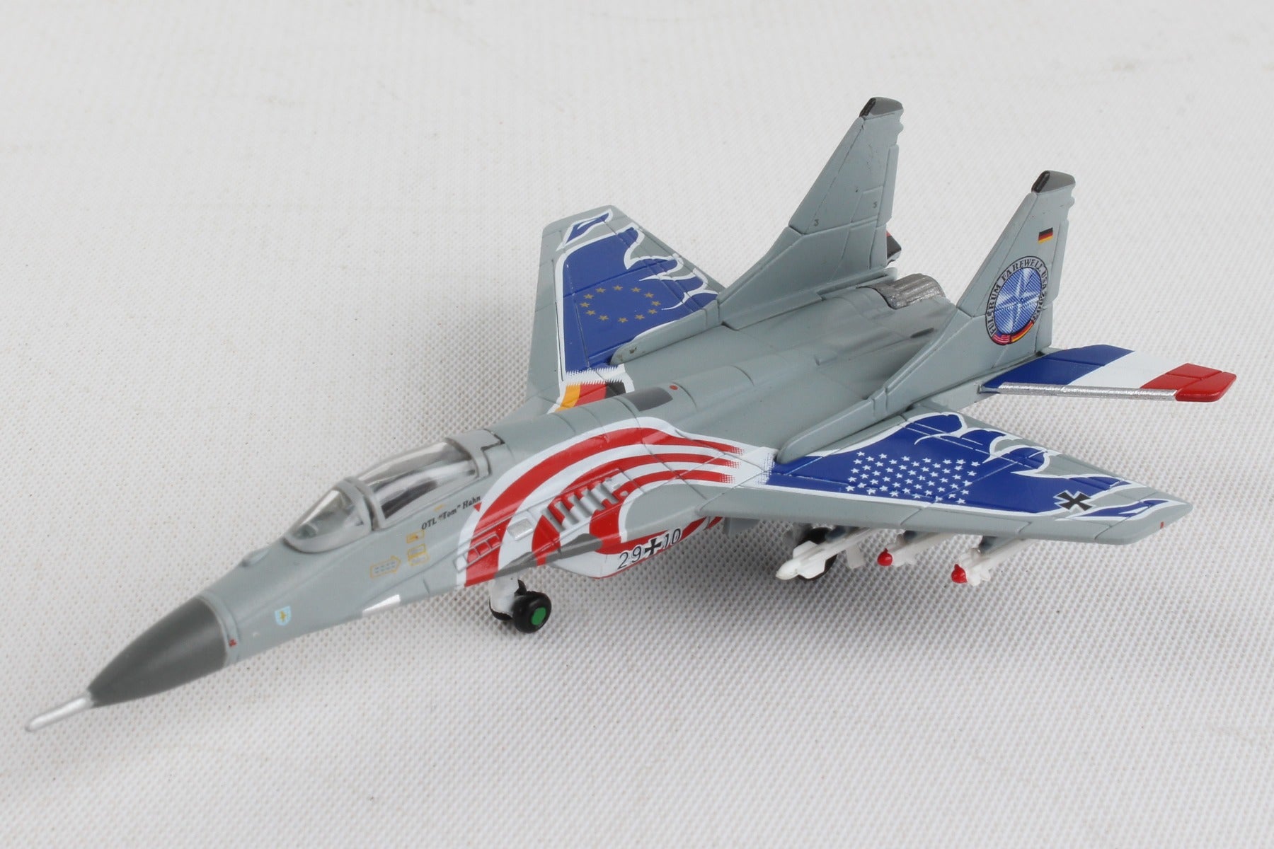 Herpa Wings HE570794 Luftwaffe Mig29A 1/200 Fulcrum Farewell Tour Jg73