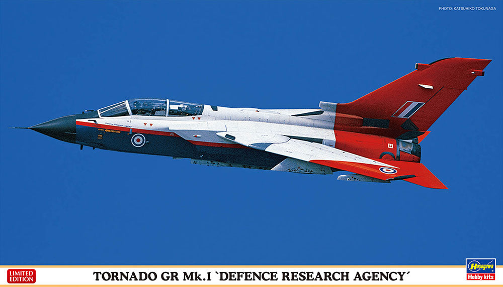 Hasegawa 2456 1/72 Tornado GR Mk 1 Defence Research Agency Aircraft (Ltd Edition)