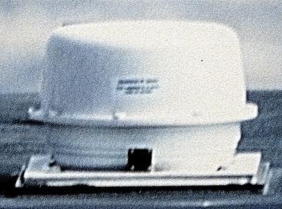 Hi-Tech Details 6027 HO Scale Small Antenna Dome - Round -- Union Pacific Style