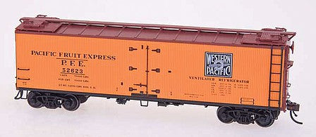 Intermountain Railway 34231 HO Scale 40' Wood Refrigerator Car - Ready to Run -- Pacific Fruit Express (Post-1946, orange, PFE red, WP Logo)