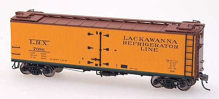 Intermountain Railway 34433 HO Scale 40' Wood Refrigerator Car - Ready to Run -- Delaware, Lackawanna & Western (orange, Boxcar Red)