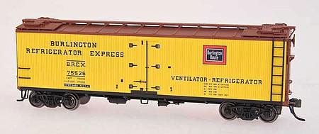 Intermountain Railway 34461 HO Scale 40' Wood Refrigerator Car - Ready to Run -- Chicago, Burlington & Quincy (yellow, Boxcar red, black, white, red)