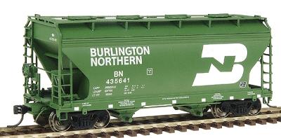 Intermountain Railway 46526 HO Scale ACF 2-Bay Center-Flow Covered Hopper - Ready to Run -- Burlington Northern (Cascade Green, white, Large Logo, Full Lettering)