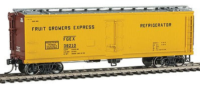 Intermountain Railway 47737 HO Scale Fruit Growers Express Wood Refrigerator Car - Ready to Run -- Fruit Growers Express/C&O (yellow, silver, Boxcar Red)