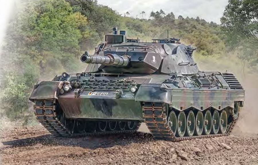 Italeri 6481 1/35 Leopard 1A5 Medium Tank