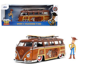 Jada 33176 1/24 Toy Story 1962 VW T1 Bus w/Woody Figure