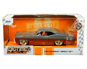 Jada 33864 1/24 1967 Chevrolet Impala SS Car