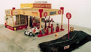 JL Innovative 341 HO Scale Brownies Northside Service