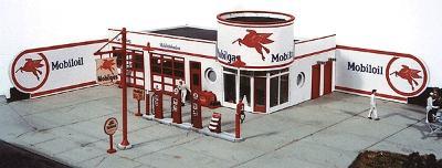 JL Innovative 431 HO Scale Storm Lake Mobil Gas Station -- Kit - 9 x 9" 22.9 x 22.9cm