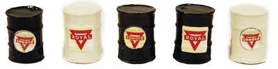 JL Innovative 569 HO Scale Custom Oil Barrel pkg(5) -- Conoco (ivory, green)
