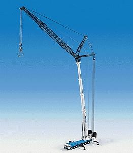 Kibri 13002 HO Scale Construction Equipment -- Liebherr LTM 1160/2 with Trailer