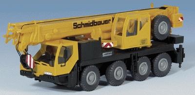 Kibri 13027 HO Scale European Construction Equipment - Cranes - Liebherr -- 4-Axle Truck Crane