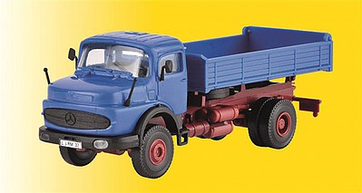 Kibri 14129 HO Scale Mecedes-Benz LAK 1620 Low-Side Dump Truck - Kit -- Blue, Red