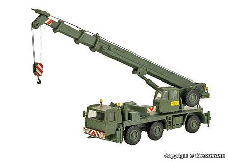 Kibri 18043 HO Scale Liebherr LTM 1050/3 Crane Truck - Kit -- German Army (green)