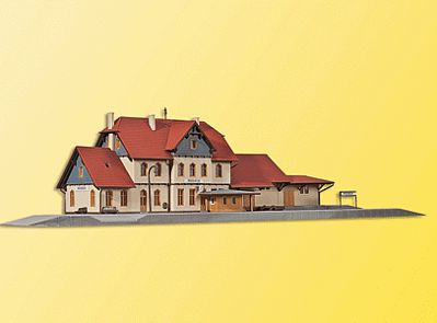 Kibri 36702 Z Scale Rodach/Coburg Station -- 13 x 3-1/2 x 2-9/16" 33 x 9 x 6.5cm