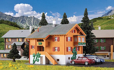 Kibri 36812 Z Scale Old Forester's Lodge -- Kit - 2-11/16 x 2-3/8 x 2-1/4" 6.9 x 6 x 5.7cm