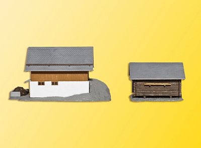 Kibri 36817 Z Scale Stable with Barn in Elm -- 2-3/4 x 2-1/8 x 1-9/16" 7 x 5.5 x 4cm; 1-3/4 x 1-9/16 x 1-3/16" 4.5 x 4 x 3cm