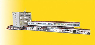 Kibri 37517 N Scale Kehl, Germany, Station w/Floor-Mount LED Lights -- Kit - 25-9/16 x 5-5/16 x 5-5/16" 65 x 13.5 x 13.5cm