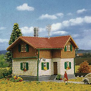 Kibri 37808 N Scale Guardhouse -- 2-9/16 x 2 x 2" 6.5 x 5 x 5cm