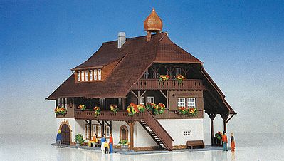 Kibri 38074 HO Scale Black Forest Farm House -- 8 x 6" 20.5 x 15cm