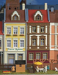 Kibri 38383 HO Scale Ballhausplatz Townhouse -- 5-5/16 x 4-3/4 x 7-7/16" 13.5 x 12 x 18.9cm