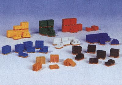 Kibri 38662 HO Scale Crates on Pallets