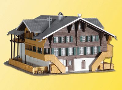 Kibri 38807 HO Scale Farm in Simmentaler -- 7-7/8 x 5-1/2 x 3-1/2" 20 x 14 x 9cm