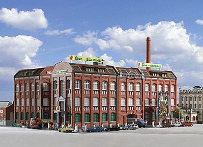 Kibri 39810 HO Scale Siux Shoe Factory -- 23-3/16 x 6-13/16 x 8-13/16" 58 x 17 x 22cm