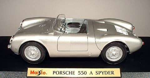 Maisto 31843SLV 1/18 Porsche 550A Spyder (Silver)