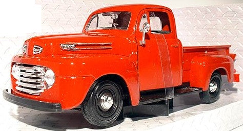 Maisto 31935RED 1/24 1948 Ford F1 Pickup Truck (Red)
