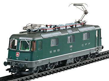 Marklin 37359 HO Scale Digital SBB cl 4/4 II Electric Locomotive