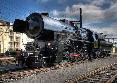 Marklin 39046 HO Scale Class 42 2-10-0 with Tub-Style Tender - 3-Rail - Sound and Digital -- Luxembourg State Railways CFL 5519 (Era VI 2018, black, red)