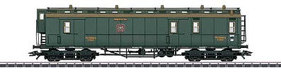 Marklin 42292 HO Scale Mail Car - 3-Rail - Ready to Run -- Royal Wurttemberg State Railways K.W.St.E. (Era I 1915, olive, gray)
