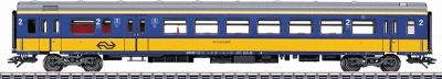 Marklin 42654 HO Scale Era V Passenger Car 2nd Class LMTD -- NS Dutch State Railways