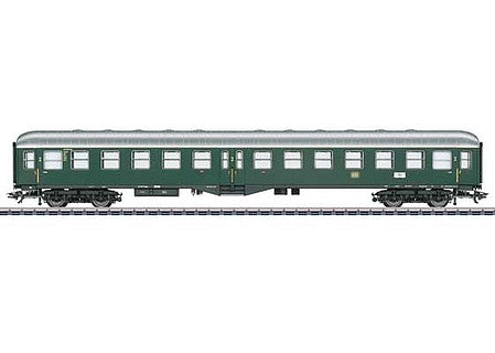 Marklin 43166 HO Scale Type B4ym(b)-51 2nd Class Center-Entry Coach - 3-Rail - Ready to Run -- German Federal Railroad DB (Era III, green, silver)