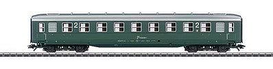 Marklin 43214 HO Scale Type C4u-38 2nd Class Coach with Skirts - 3-Rail - Ready to Run -- Austrian Federal Railways OBB (Era IV, green, silver)