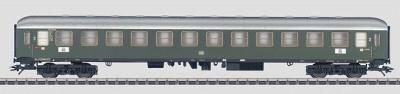 Marklin 43920 HO Scale Express Train Passenger Car 2nd Class -- German Federal Railways (DB)