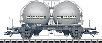 Marklin 46626 HO Scale Type Uces Spherical Container Car 3-Pack - 3-Rail Ready to Run -- Nederlands Cement (Era IV, gray)
