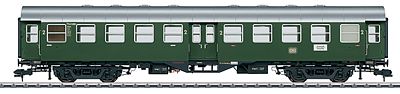 Marklin 58162 I Scale Type B4yge 2nd Class w/Digital Light - Ready to Run -- German Federal Railroad DB #1 Umbauwagen/Rebuild (Era III, green)