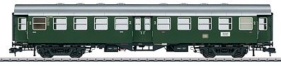 Marklin 58164 I Scale Type B4yge 2nd Class w/Digital Light - Ready to Run -- German Federal Railroad DB #2 Umbauwagen/Rebuild (Era III, green)