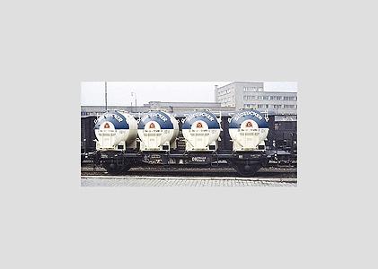 Marklin 58552 I Scale Type BTmms 55 Flat Car w/Containers -- German Federal Railroad