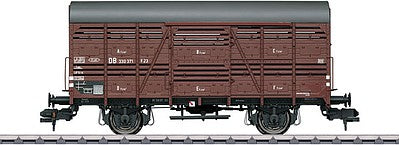 Marklin 58902 I Scale Type V 23 Stock Car - Ready to Run -- German Federal Railroad DB 330 371 (Era III, Boxcar Red, gray)