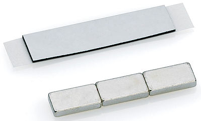 Marklin 7557 HO Scale Magnet Set -- For Locos - Set of 3