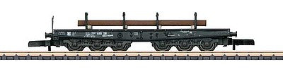 Marklin 82343 Z Scale Type SSym 46 Heavy-Duty Flatcar with Load - Ready to Run -- German Federal Railroad DB (Era III, black)
