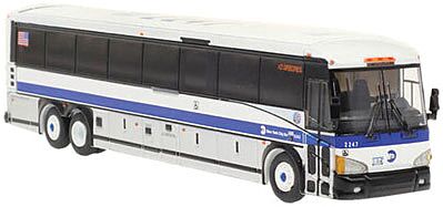 Iconic Replicas 870273 HO Scale MCI D4505 Bus - Assembled -- New York City MTA (Express Bus, silver, white, blue)