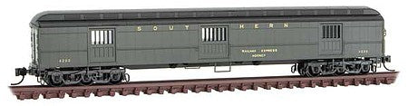 Micro Trains Line 14900330 N Scale ACF 70' Heavyweight Horse & Express Baggage Car - Ready to Run -- Southern Railway 4200 (Pullman Green, black)